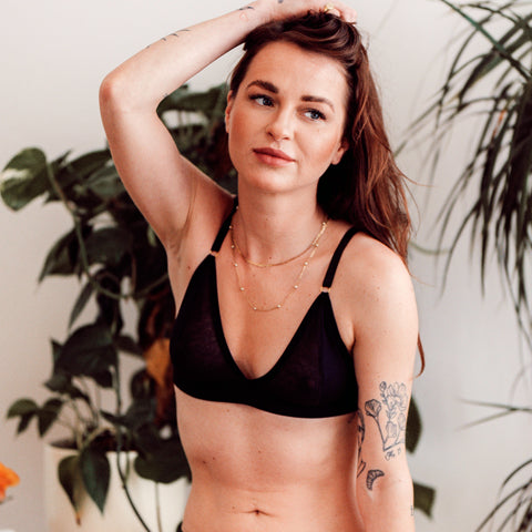TIZZ & TONIC MODELED Bralette