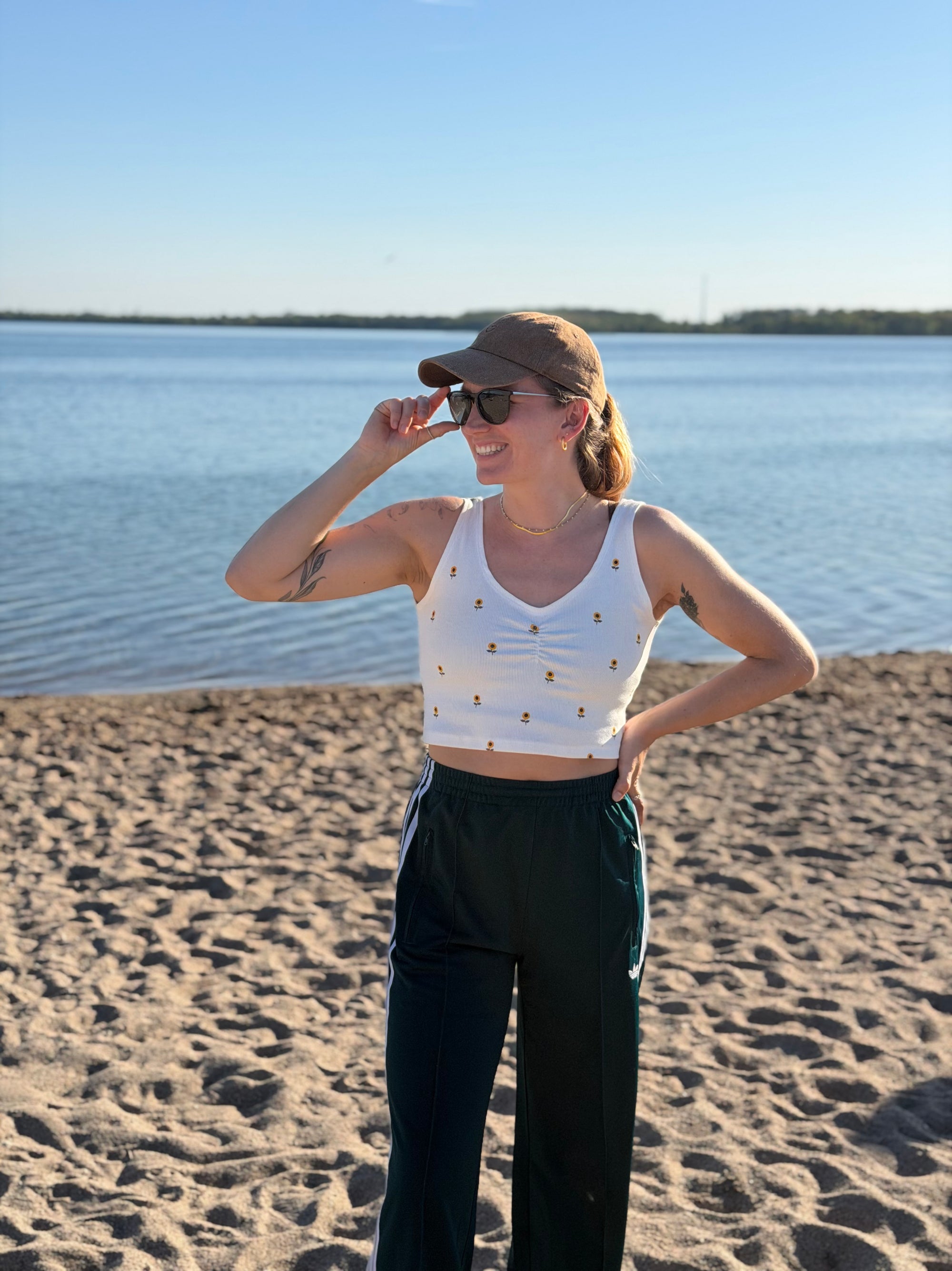 Ribbed Sunflower Cropped Tank Top